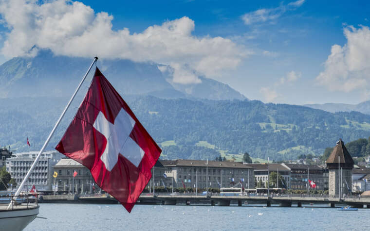 Come aprire una società in svizzera? Quali sono i vantaggi?
